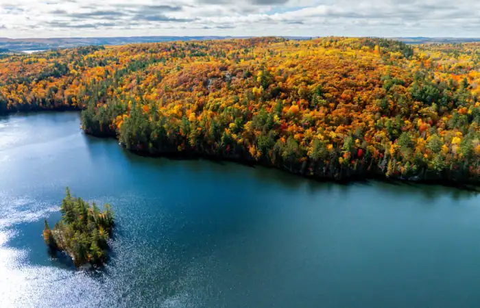 SpectacleLake